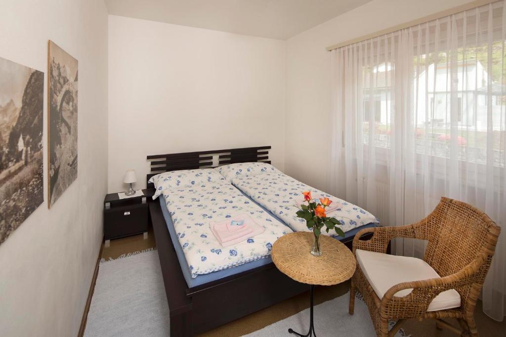 Hotel Al Lago Vogorno Стая снимка