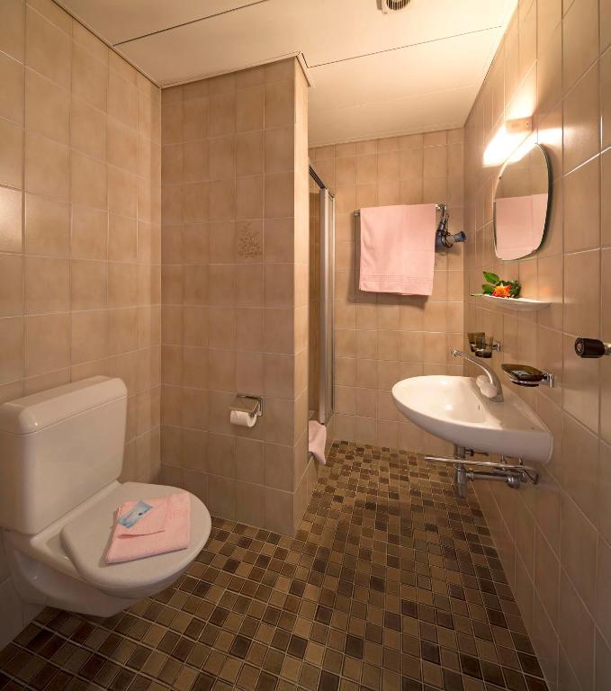 Hotel Al Lago Vogorno Стая снимка